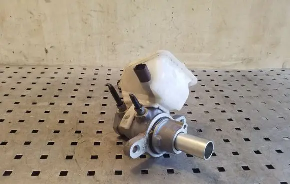 Citroen DS4 Master brake cylinder 0204051007