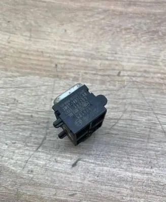Ford Galaxy Airbag deployment crash/impact sensor 3M5T14B342AB
