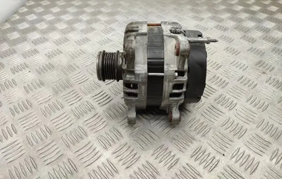 Volkswagen Arteon Generator/alternator 04L903023J