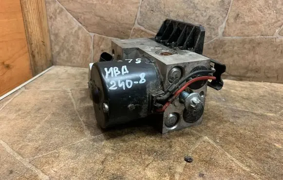Mercedes-Benz CL C215 ABS Pump A0044314612