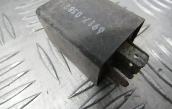 Volkswagen Transporter - Caravelle T4 Other relay 321955531a 5wk1636