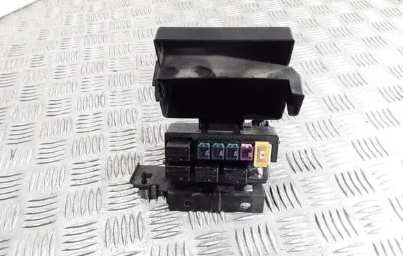 Chevrolet Captiva Fuse module