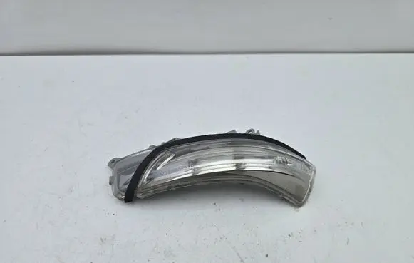 Toyota Prius (XW30) Mirror indicator light 