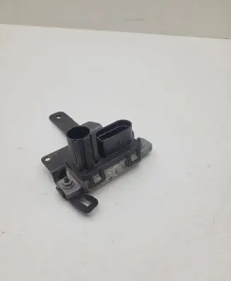 Jaguar XE Glow plug pre-heat relay GX7312B533AC