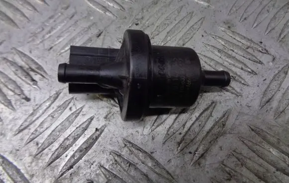 Volkswagen Polo Vacuum valve 6Q0906517