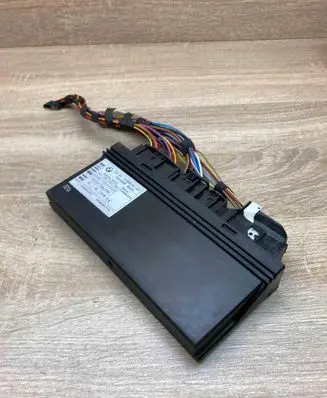 BMW 5 E60 E61 Comfort/convenience module 9168833 5WK49111C WithPlug