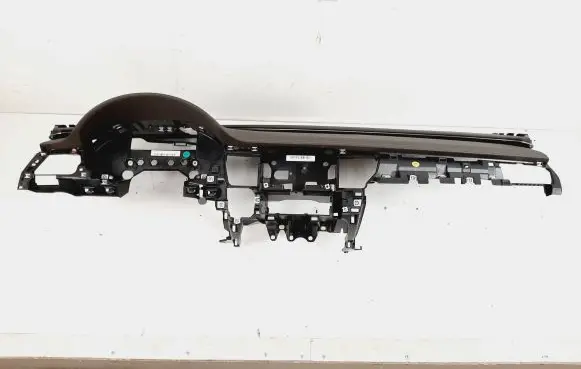 Audi A8 S8 D4 4H Dashboard 4H1857009 105007072 4H1857067A