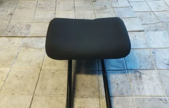 Renault Megane II Rear seat headrest 