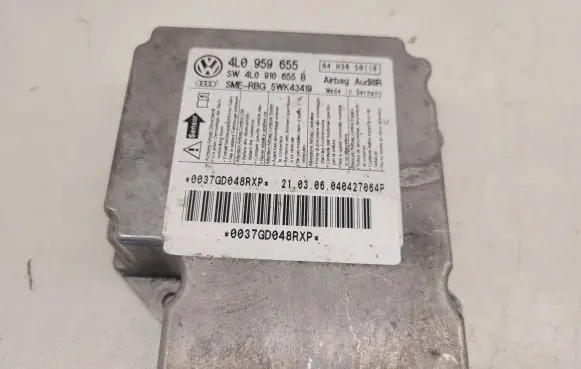 Audi Q7 4L Airbag control unit/module 4L0959655 4L0910655B