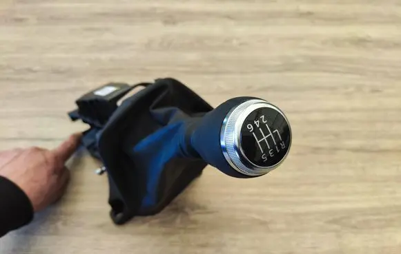 Renault Trafic III (X82) Gear shifter/selector MA0005131 349013165R