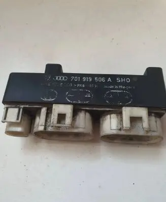 Volkswagen Sharan Coolant fan relay 701919506A