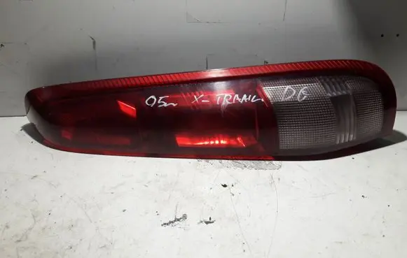 Nissan X-Trail T30 Rear/tail lights