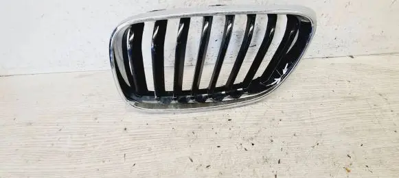 BMW 2 F45 Front bumper upper radiator grill 7295523 7295521 7295525