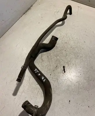Volkswagen Touran I Engine coolant pipe/hose