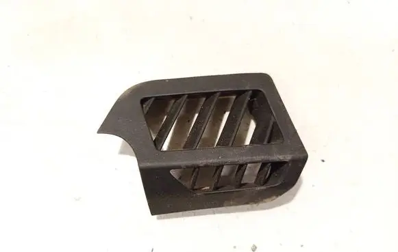 Toyota Avensis T270 Dash center air vent grill 5596205050