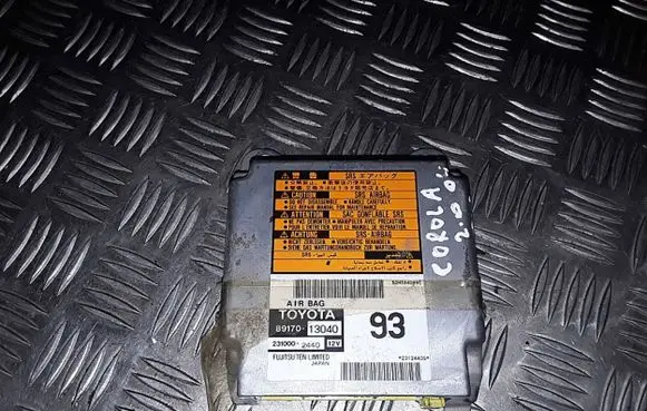 Toyota Corolla E120 E130 Airbag control unit/module 8917013040