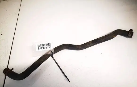 Engine coolant pipe/hose