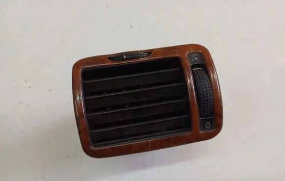 Dash center air vent grill