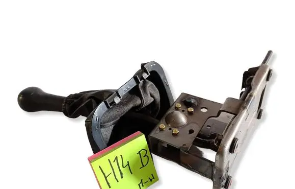 Daewoo Matiz Gear selector/shifter in gearbox 46841355