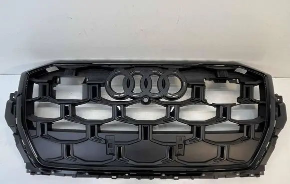 Audi Q7 4M Front bumper upper radiator grill 4M0853651 4M0853651BD 4M0853651BN