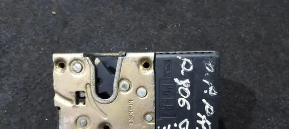 Peugeot 806 Front door lock