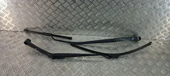 Hyundai Tucson TL Windshield/front glass wiper blade 