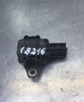 Audi A4 S4 B7 8E 8H Airbag deployment crash/impact sensor 8P0955557