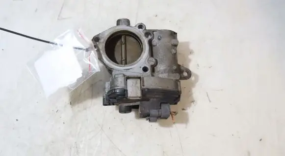 Citroen C3 Throttle body valve 