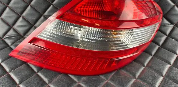 Mercedes-Benz SLK R171 Rear/tail lights A1718200264