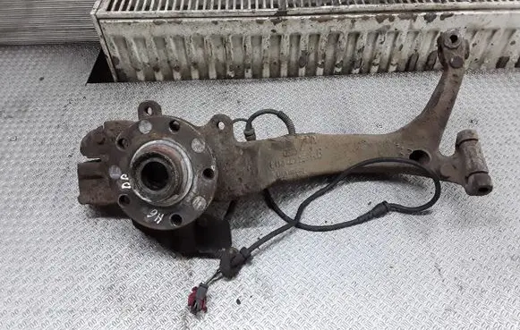 Audi A6 S6 C5 4B Front wheel hub spindle knuckle