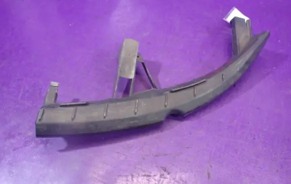 Renault Scenic II - Grand scenic II Front bumper mounting bracket 8200183741
