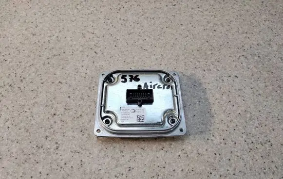 Citroen C5 Aircross LED ballast control module 09000000190445 090000001904