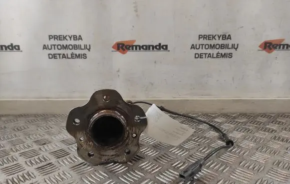 Renault Kadjar Rear wheel hub 479009131R