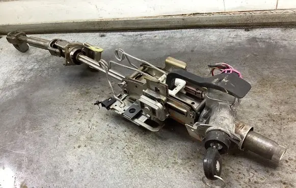 Audi A8 S8 D3 4E Steering wheel axle FRS04
