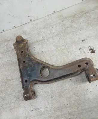 Front lower control arm/wishbone