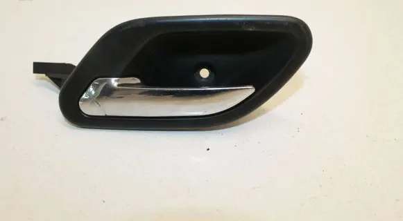 BMW 5 E39 Front door interior handle 8226049