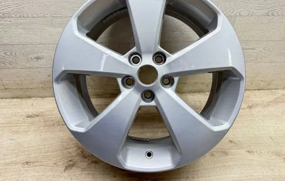 Opel Mokka R17 alloy rim 756902