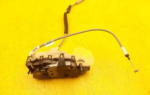 Citroen C5 Aircross Front door lock PSA445076 4461A0663L8