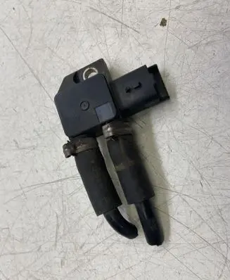 Citroen C4 Grand Picasso Exhaust gas pressure sensor 9662143180