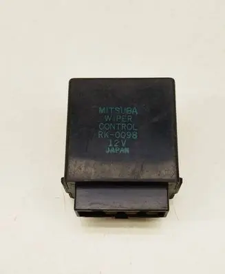Subaru Forester SF Window wiper relay RK0098