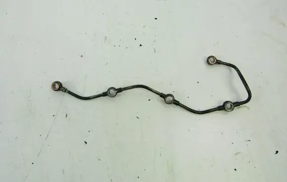 Opel Meriva A Fuel injector supply line/pipe 
