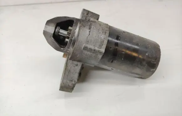 Mini One - Cooper Coupe R56 Starter motor 0001106405