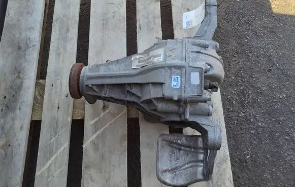 Porsche Macan (95B) Rear differential 95B525015F
