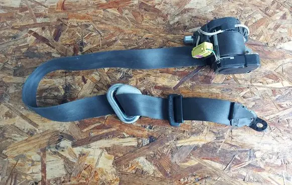 Volkswagen Transporter - Caravelle T5 Front seatbelt 7H0857805J