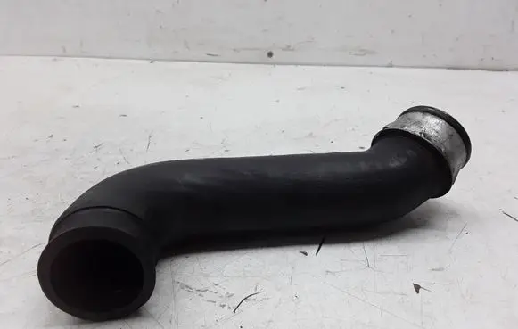 Volkswagen Golf IV Intercooler hose/pipe 1J0145828T