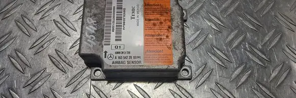 Mercedes-Benz ML W163 Airbag control unit/module A1635422918