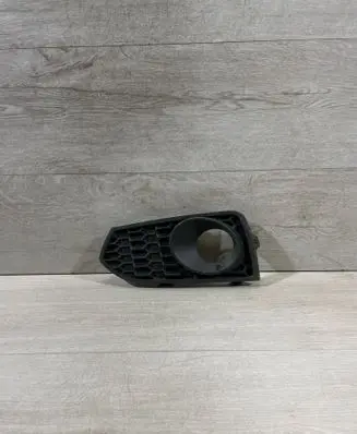 BMW 2 F22 F23 Front fog light trim/grill 8055319 384600811 10833610