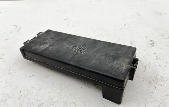 Ford Mustang V Fuse box cover 6E5T14A003AB