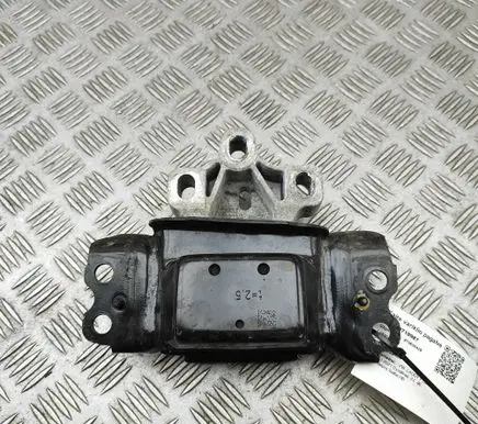 Volkswagen Caddy Gearbox mount 5QA199555C