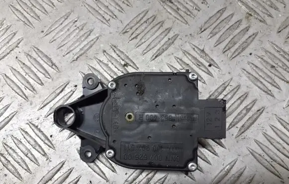 Seat Arosa A/C air flow flap actuator/motor 1J0907511